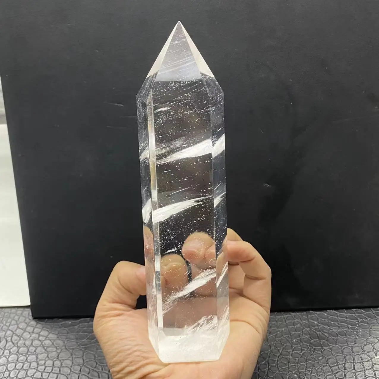 Large Clear Quartz Obelisk – Healing Crystal Wand & Feng Shui Decoration