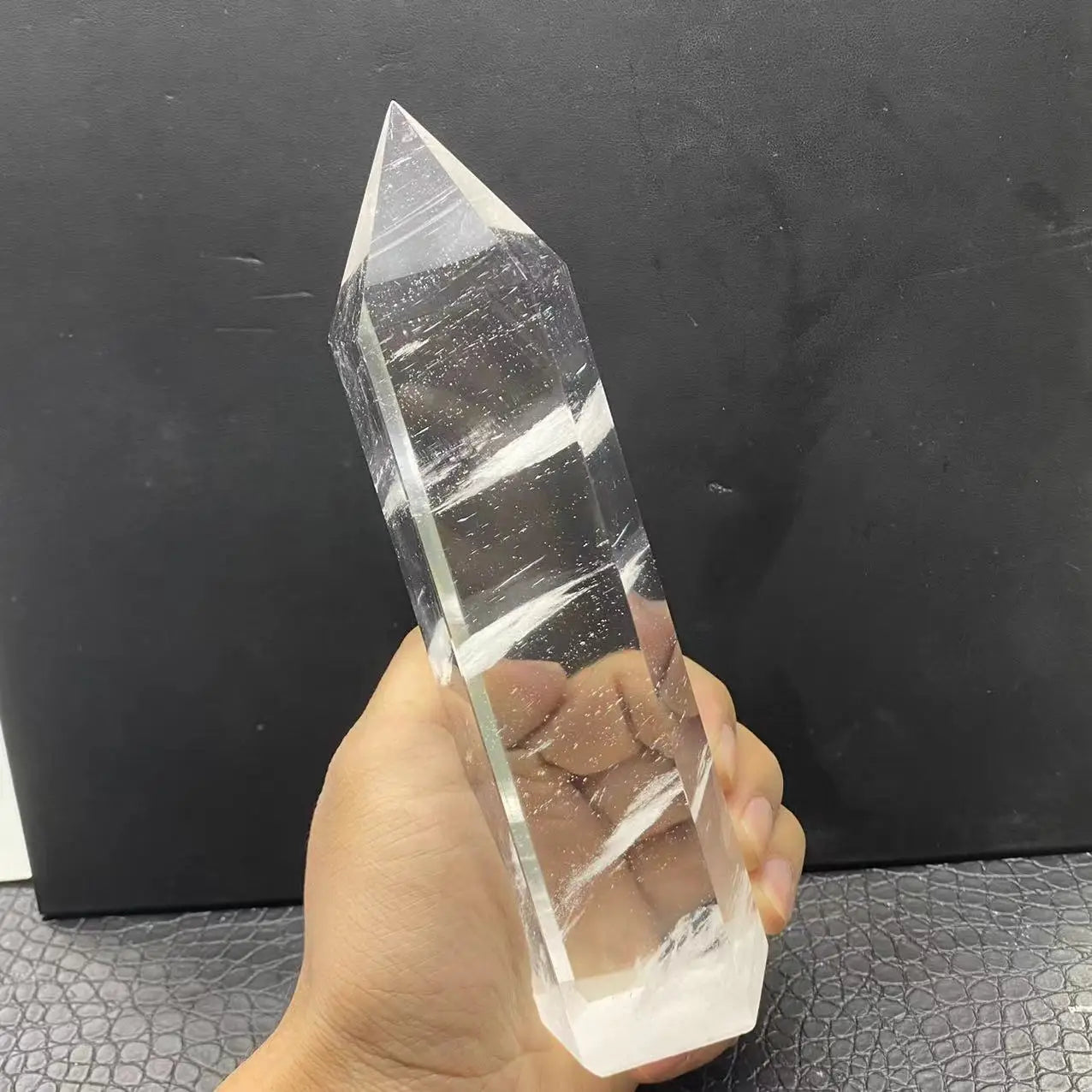 Large Clear Quartz Obelisk – Healing Crystal Wand & Feng Shui Decoration