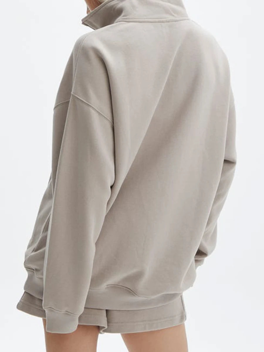 Women’s Long Sleeve Zipped Sweatshirt & Shorts Set – Activewear