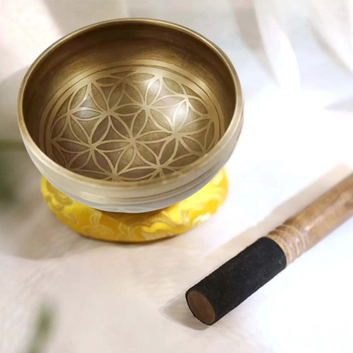 Miwayer Tibetan Singing Bowl Set – Flower of Life Design