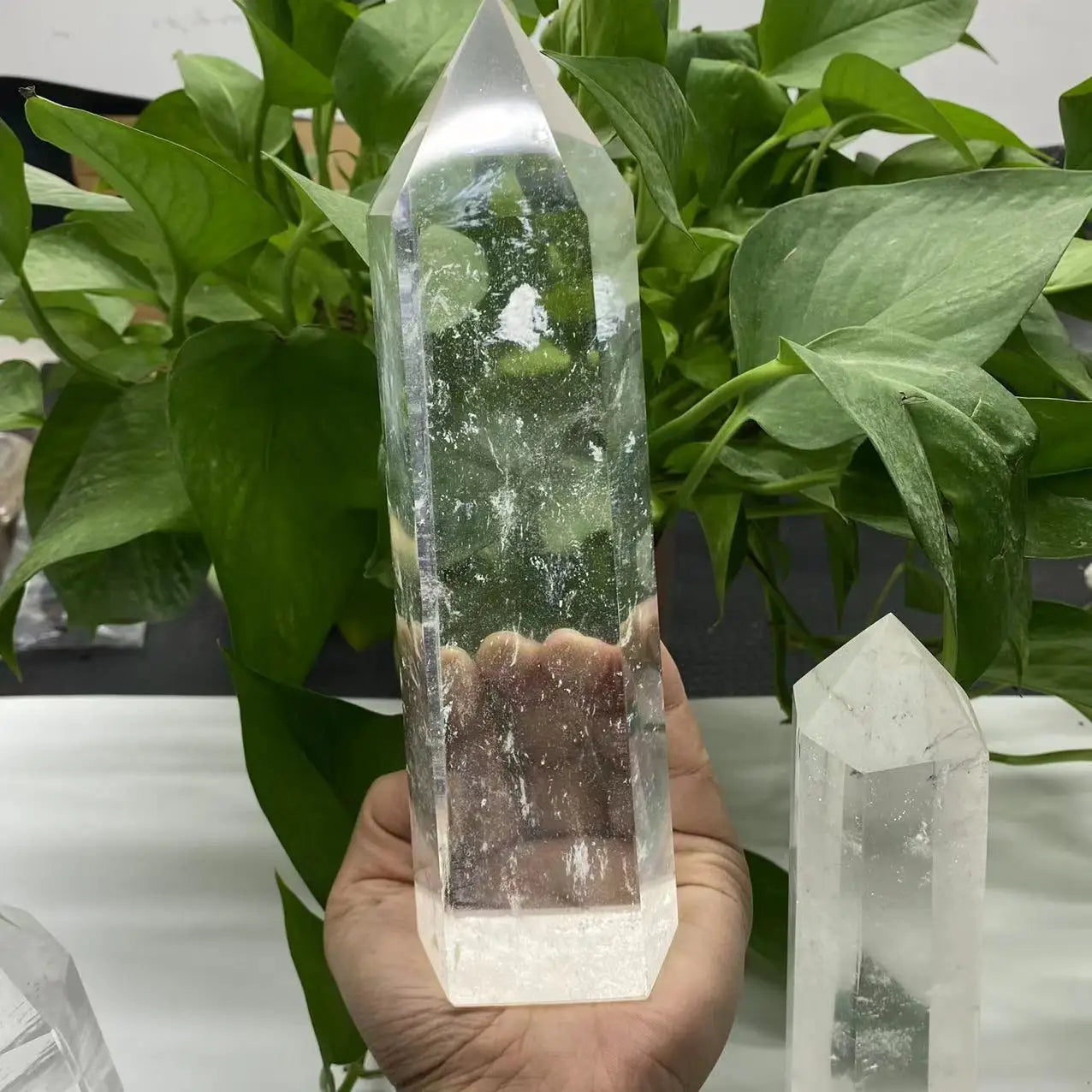 Large Clear Quartz Obelisk – Healing Crystal Wand & Feng Shui Decoration