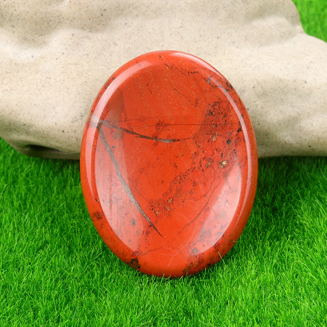 Quartz Thumb Worry Stone – Healing Crystal Oval for Chakra Energy & Meditation